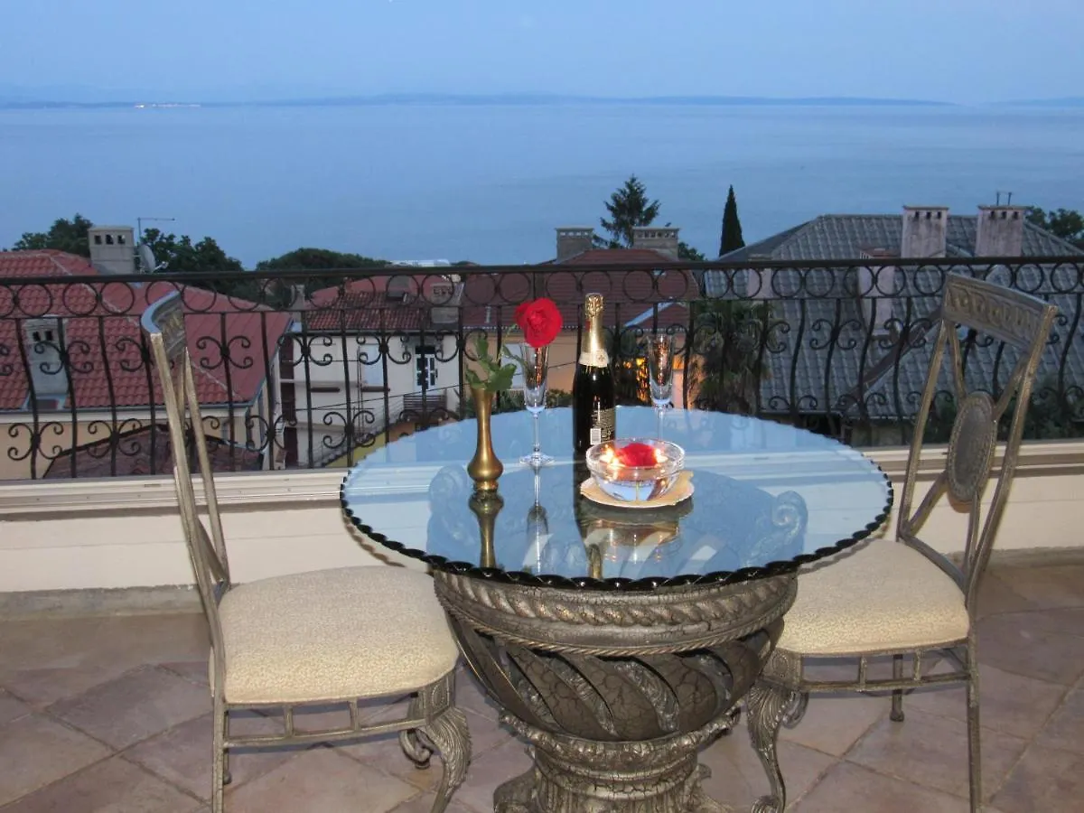 Apartments Darijana Opatija